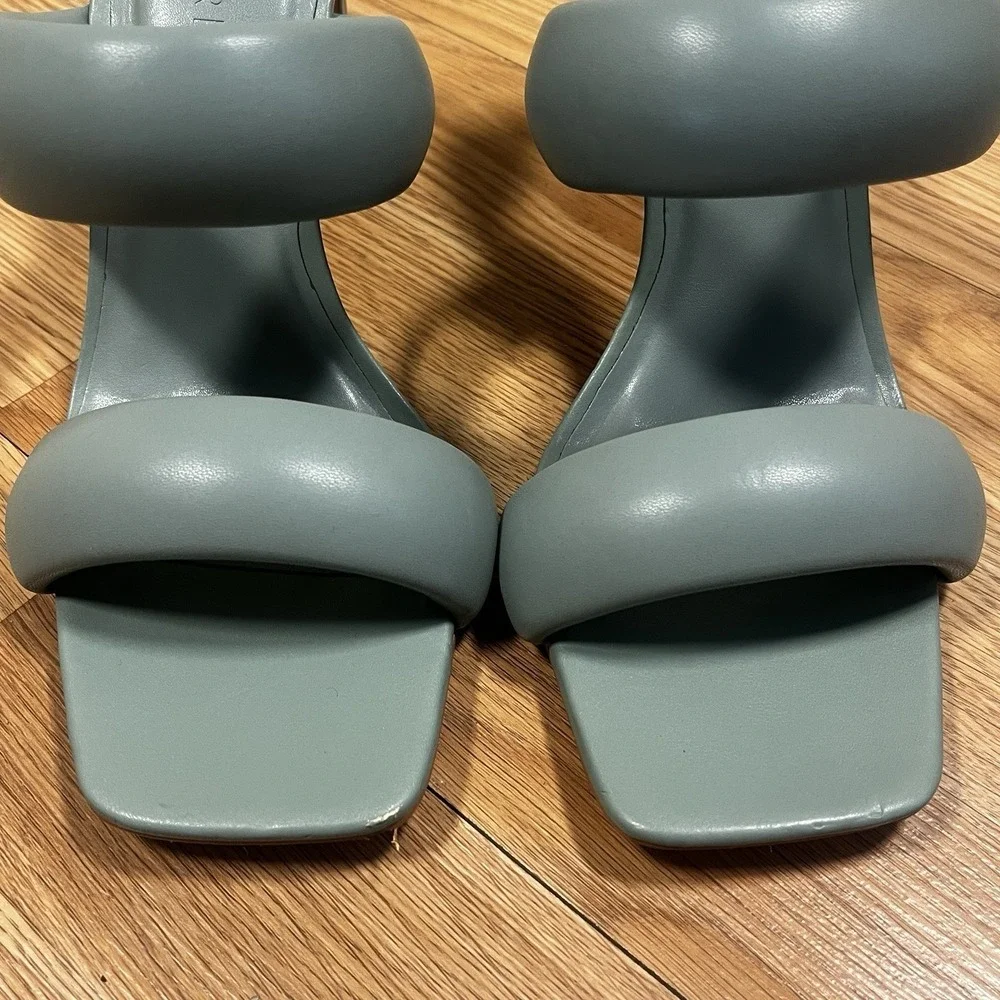 Primark Women's Heeled Mules Size 8 Light Green Padded Straps Modern Party Glam
